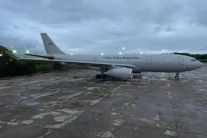 Terceiro voo com repatriados do Líbano deve chegar ao Brasil hoje pela manhã