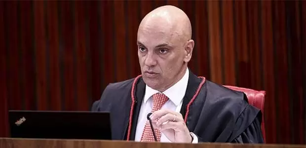 Moraes manda retirar acampamentos e proíbe atos em frente à Papuda