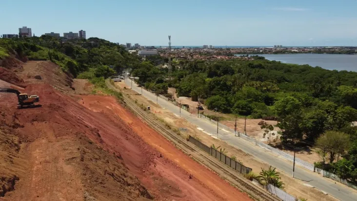 "Maior tragédia urbana no mundo", diz prefeito de Maceió sobre mina