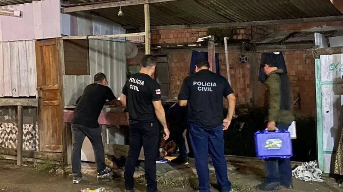 Duplo homicídio: homem morre com tiro na cabeça por presenciar execução