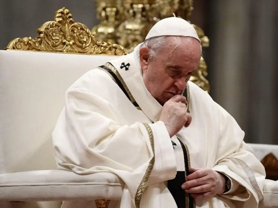 Prefeito David Almeida decreta luto de 3 dias pela morte do Papa Francisco