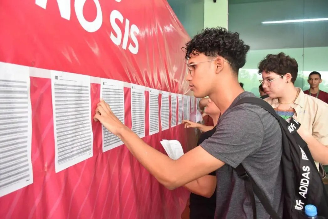UEA divulga lista dos aprovados no Vestibular e SIS nesta quinta-feira (07)