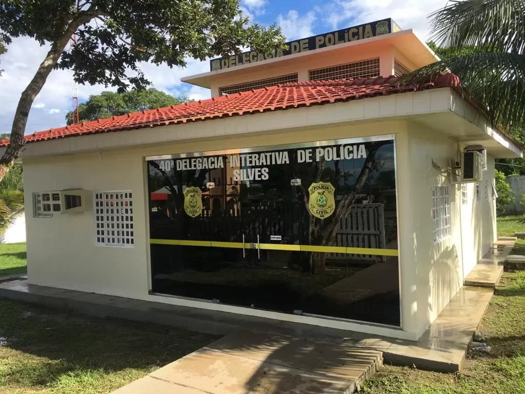 O crime ocorreu na véspera de Natal e o filho do casal presenciou o fato criminoso