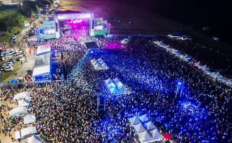 Prefeitura de Manaus celebra a chegada de 2024 com festas de Réveillon em toda a cidade