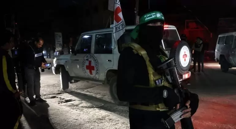 Ao menos dez reféns libertados pelos terroristas do Hamas foram abusados sexualmente
