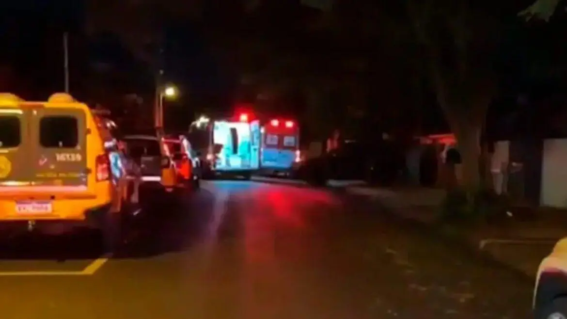 Homem invade ceia de Natal e atira contra própria família; quatro morreram