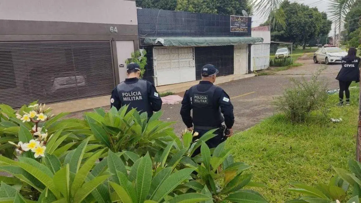 Filha de 5 anos presenciou o pai matar a mãe
