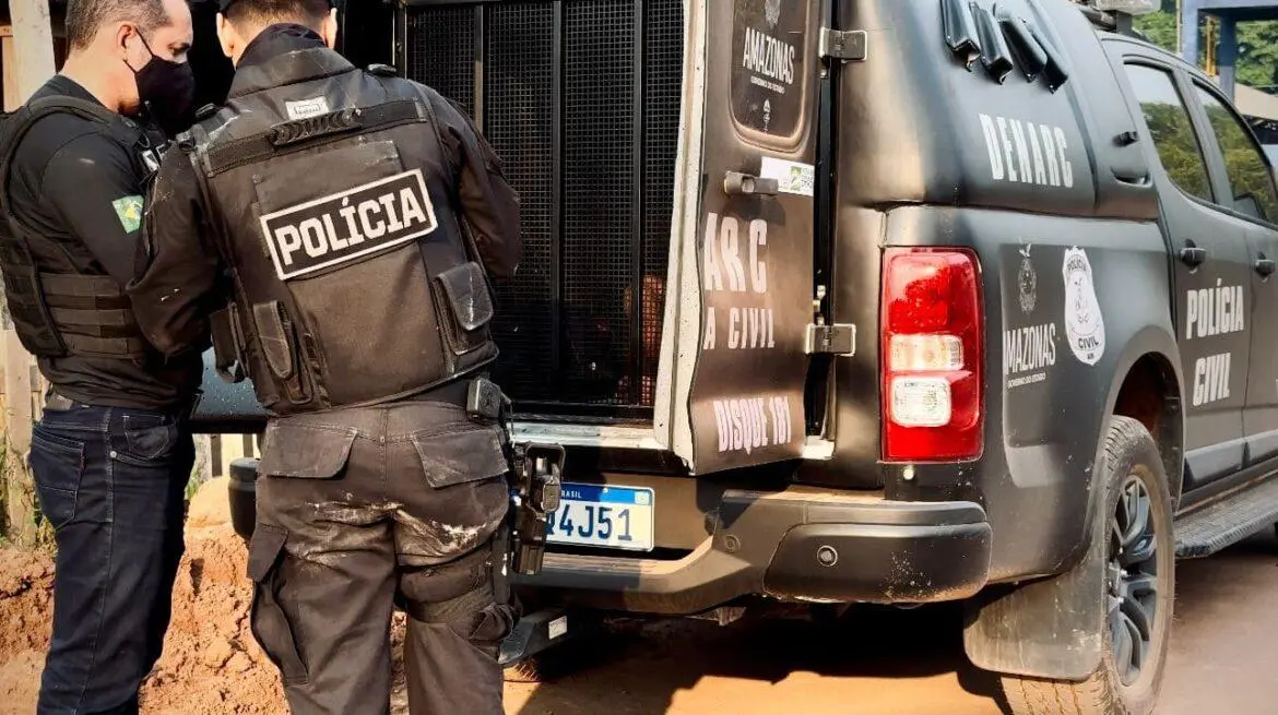 Polícia prende professor por estupro de vulnerável praticado contra duas alunas de 10 e 11 anos
