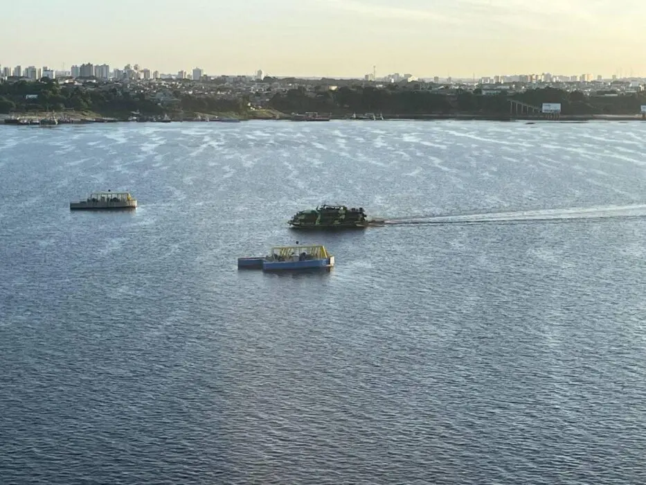 Bases Fluviais Arpão 2 e Tiradentes partem para operações nos rios do Amazonas