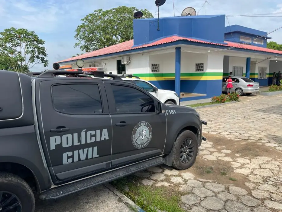 Em Coari, polícia prende homem pelos crimes de tentativa de homicídio, tráfico de drogas e organização criminosa