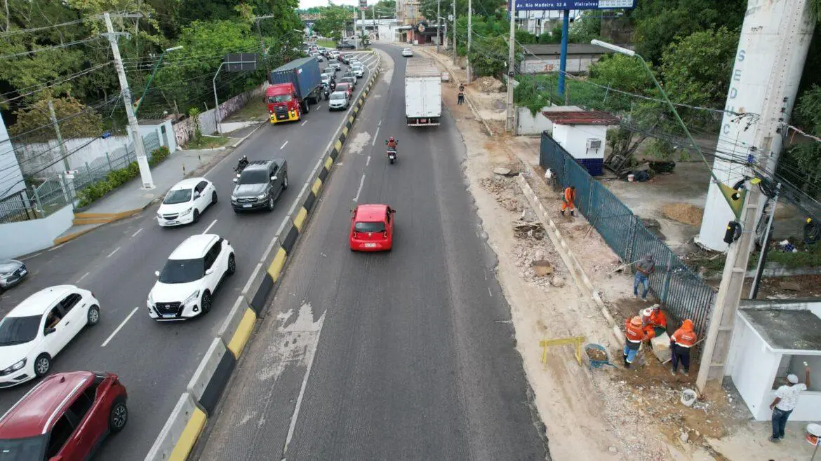Obra de alargamento da avenida Ephigênio Salles chega à marca de 90% da execução do projeto