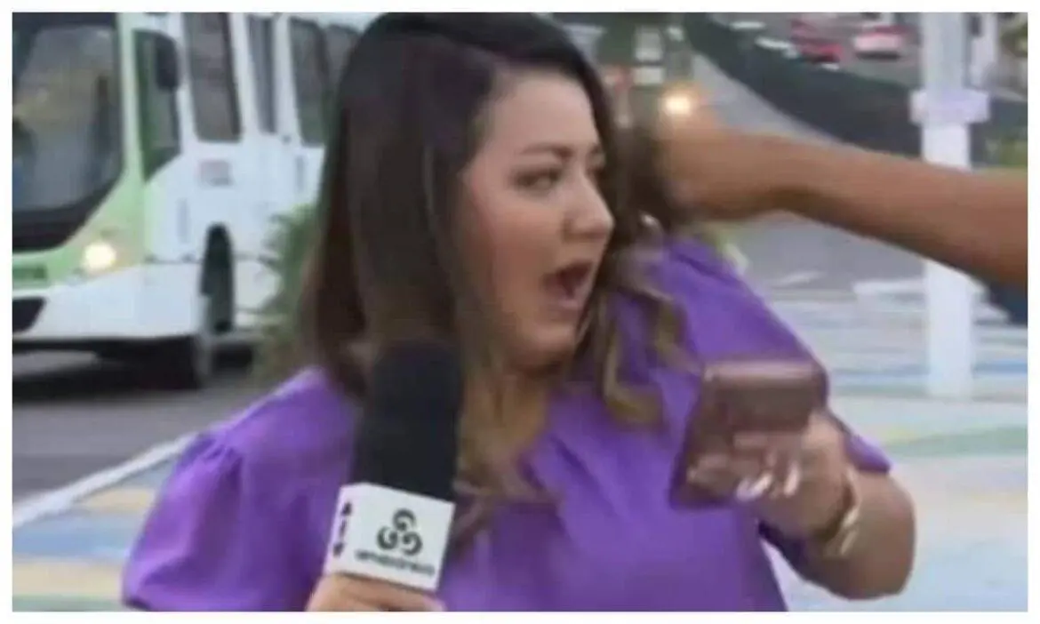 Vídeo: repórter da Rede Amazônica é agredida durante entrada ao vivo