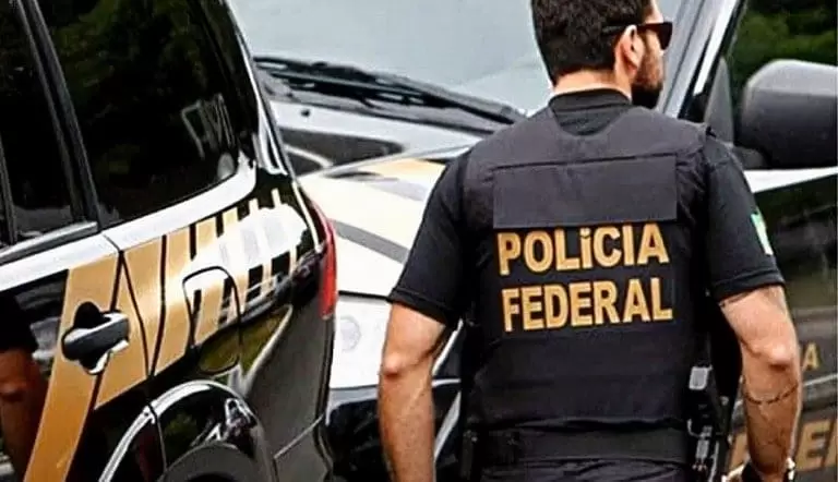 Polícia Federal combate tráfico de drogas em aeroporto internacional em Manaus