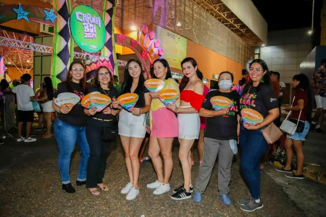 Detran Amazonas promove ação de conscientização no Carnaboi 2024