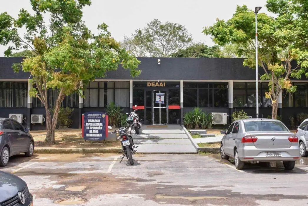Polícia Civil cumpre mandado de busca e apreensão de adolescente envolvido em homicídio qualificado