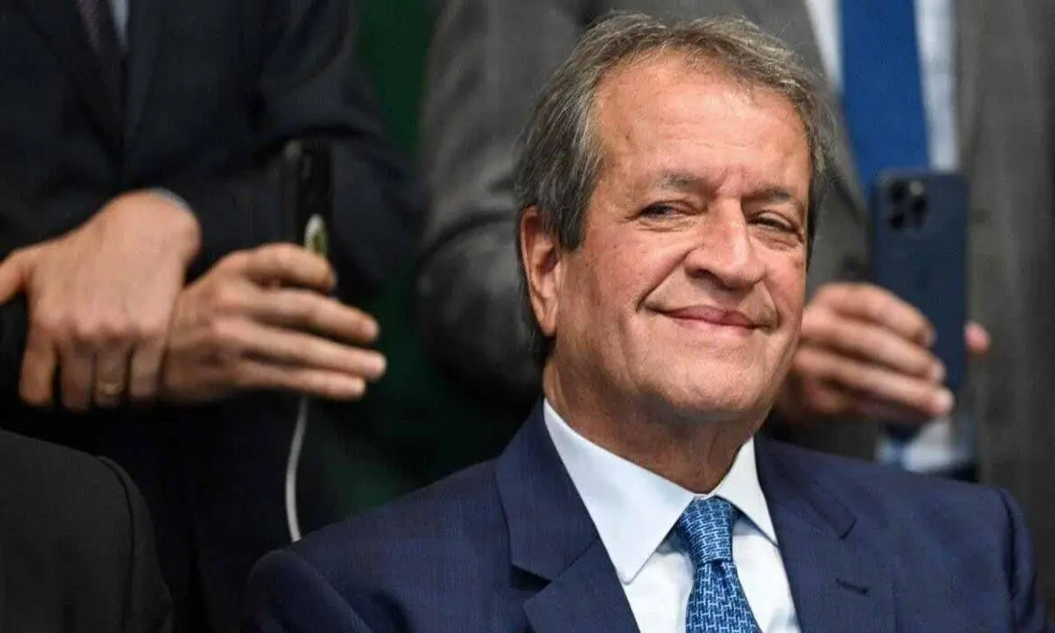 Moraes concede liberdade provisória para Valdemar Costa Neto