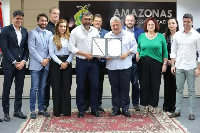 Amazonas Meu Lar: Wilson Lima assina repasse de R$ 446 milhões à Caixa Econômica para financiar entrada de imóveis