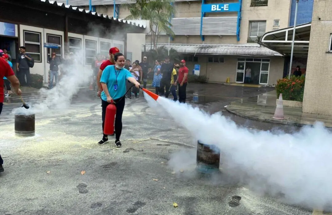 Hemoam realiza treinamentos com servidores para atuação em emergências, desastres e catástrofes