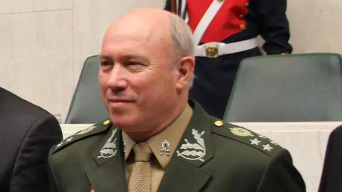 Pai de Mauro Cid presta novo depoimento à Polícia Federal nesta terça-feira