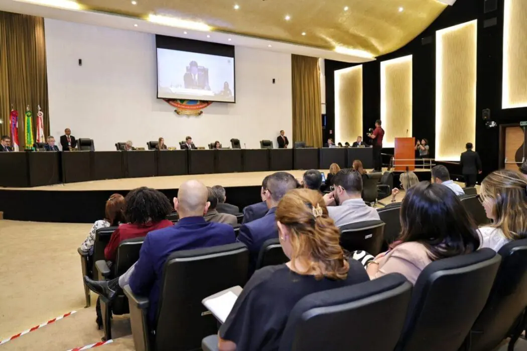 TCE-AM determina que ex-gestor da Câmara Municipal de Tapauá devolva R$ 125,7 mil aos cofres públicos