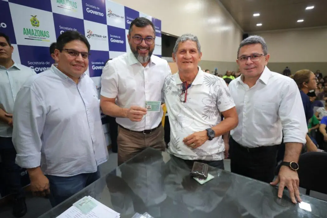 Governador Wilson Lima entrega mais de 200 habilitações do projeto CNH Social