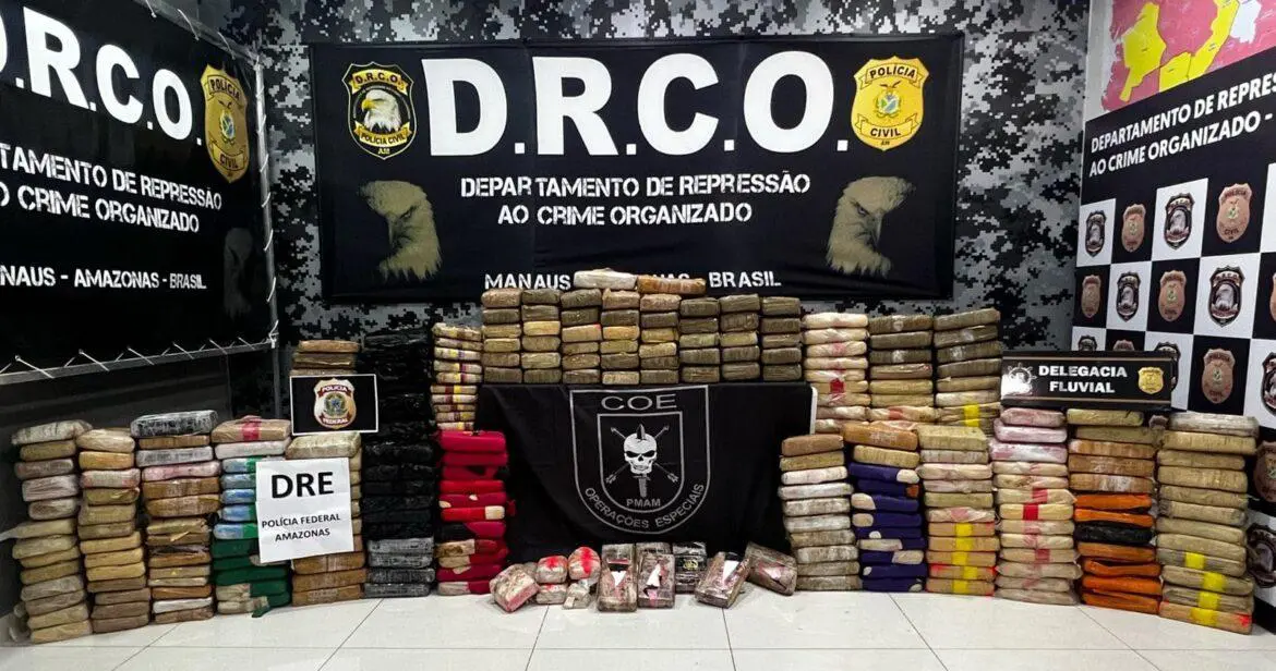 Polícias desarticulam grupo criminoso e apreendem cerca de 300 quilos de drogas
