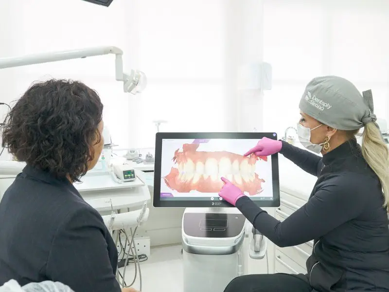 Clínica Aggio implementa tecnologia CAD/CAM no Brasil