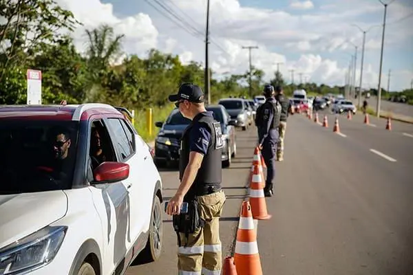 Detran-AM: Fiscalização autua 147 condutores e remove 22 motos durante o feriado de 1º de maio