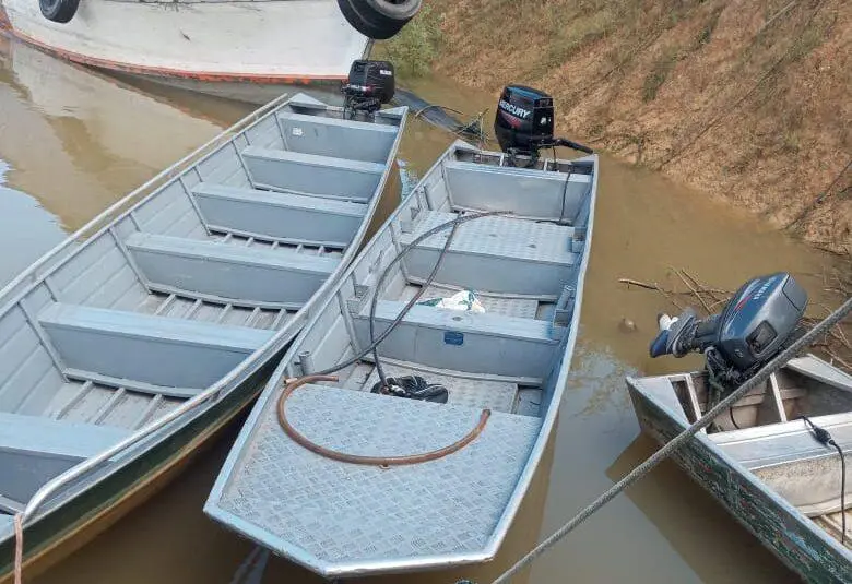 Polícias de Roraima recuperam motores de barco furtados em Barcelos -AM