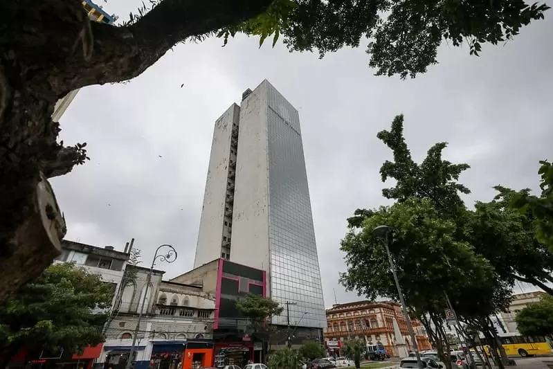 Prédio da Antiga Receita Federal se tornará unidade habitacional e cria expectativa para movimentar comércio na região central