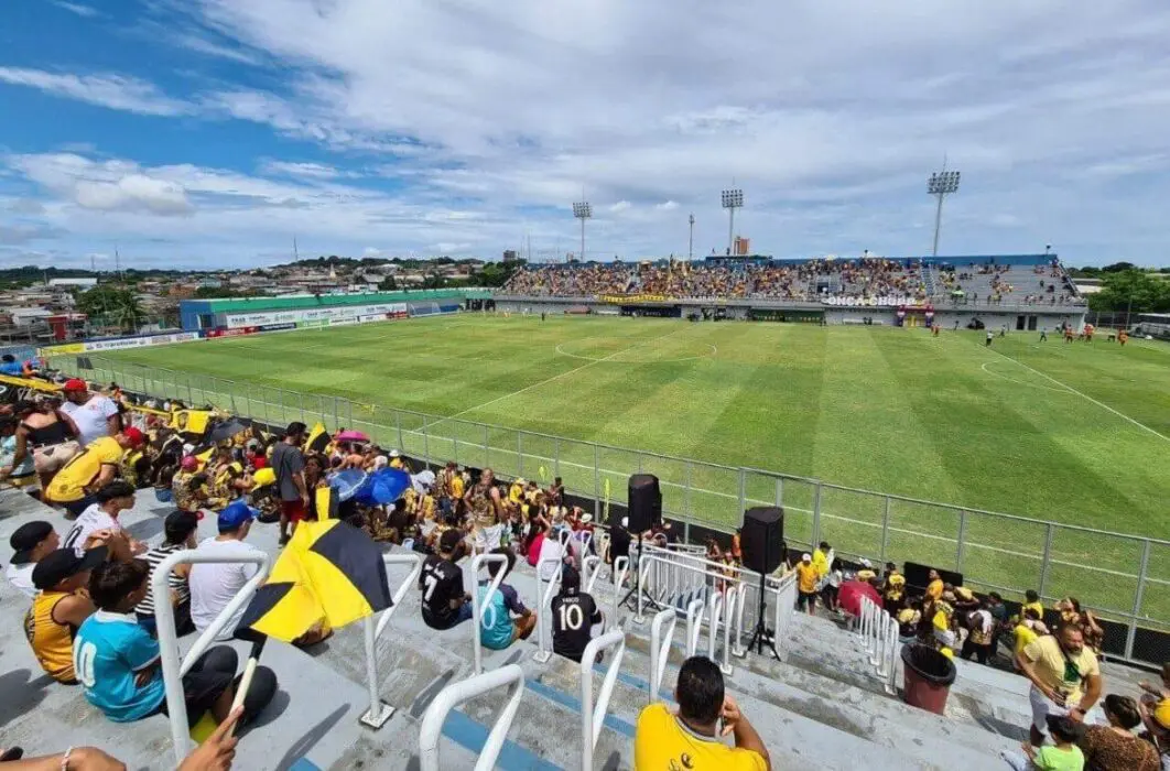 Estádio Carlos Zamith recebe pela primeira vez partida do Brasileirão Série B