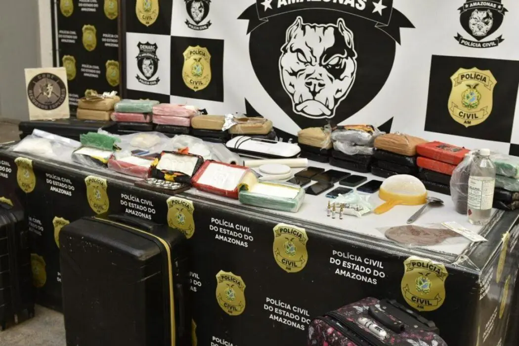 Polícia Civil do Amazonas desmantela organização criminosa e apreende R$ 3,7 milhões em cocaína