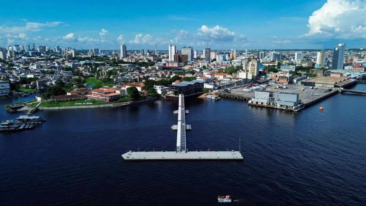 ‘MANAUS 355’: Prefeitura inaugura inédito píer turístico conectado ao mirante Lúcia Almeida