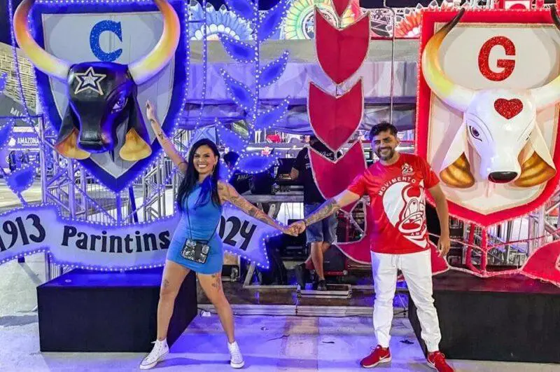 Festival de Parintins no Dia dos Namorados: quando os contrários se atraem, a torcida é pelo amor