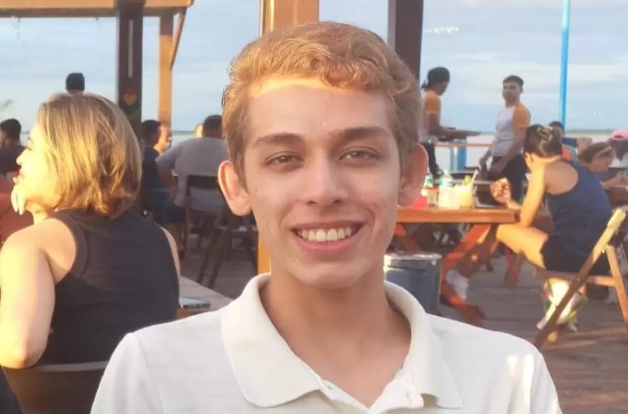 Jovem está desaparecido e família pede ajuda para encontrá-lo