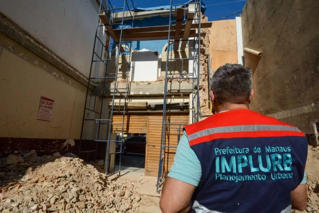 Prefeitura passa de 14 mil notificações em fiscalização de postura e obra realizadas na cidade