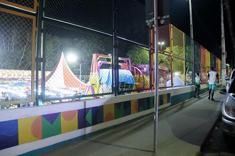 Arena do conjunto Renato Souza Pinto é reinaugurada após revitalização completa