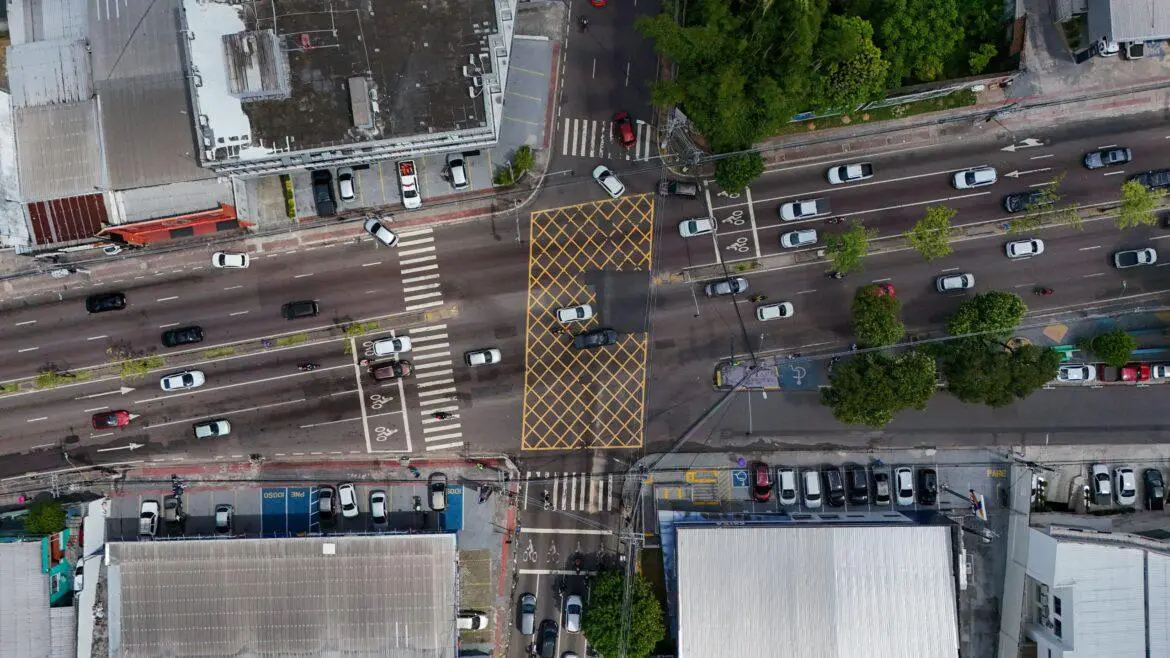 Obras de expansão de rede de esgoto começam na quarta-feira (26) no cruzamento entre avenidas Djalma Batista e João Valério