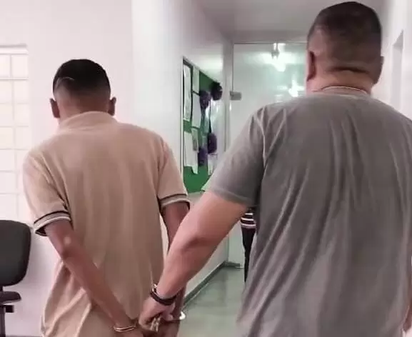 Homem toca em partes íntimas de mulher e a agride com socos, em Manaus