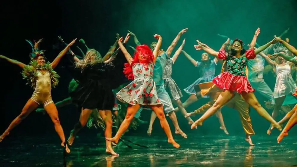 Espetáculo “Lendas” revitaliza a cultura amazônica no Teatro Amazonas