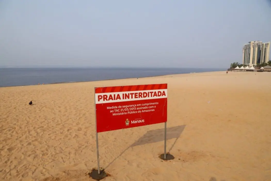 Praia da Ponta Negra estará interditada para banho durante programação do ‘Réveillon Manaus 2026’