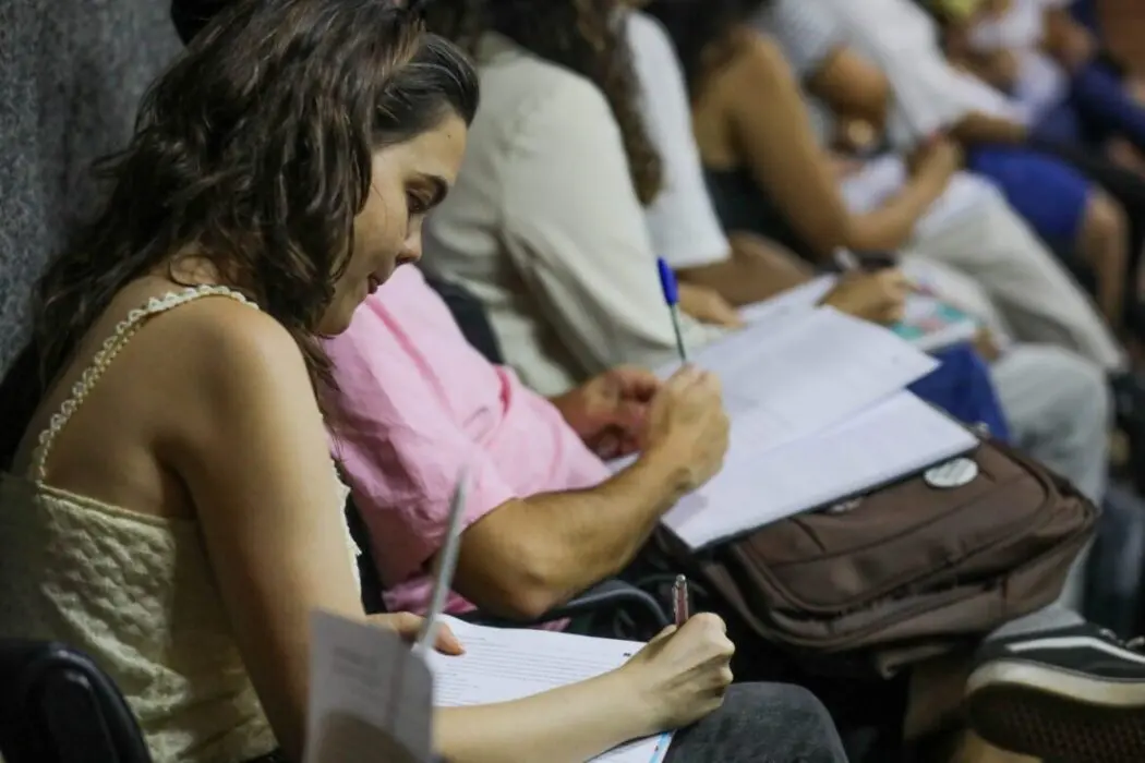 Encceja 2025: jovens e adultos têm até esta sexta-feira para se inscrever