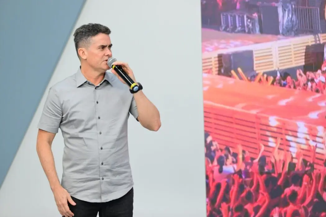 Prefeito David Almeida anuncia novos nomes para as secretarias municipais