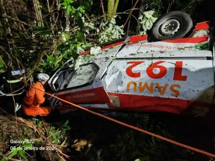 Médico e técnica de enfermagem morrem em acidente na BR-174