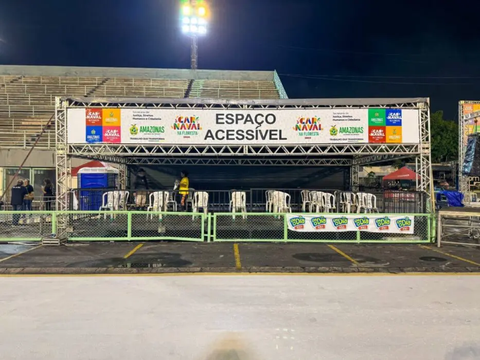 Carnaval na Floresta 2025: Governo do Amazonas disponibiliza estrutura acessível para pessoas com deficiência