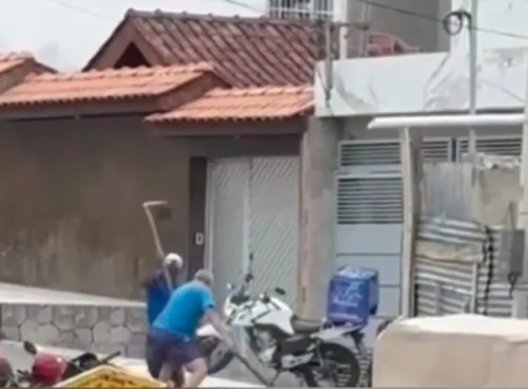 Vizinho é preso após tentar matar idoso com golp3s de enxada em Manaus