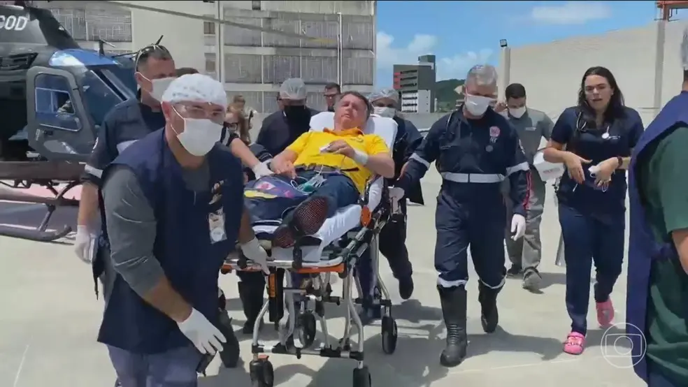 Bolsonaro será transferido em UTI aérea para Brasíliav
