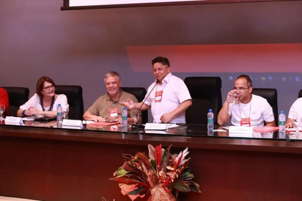 Petistas de 25 municípios do Amazonas declaram apoio à candidatura de Romênio Pereira
