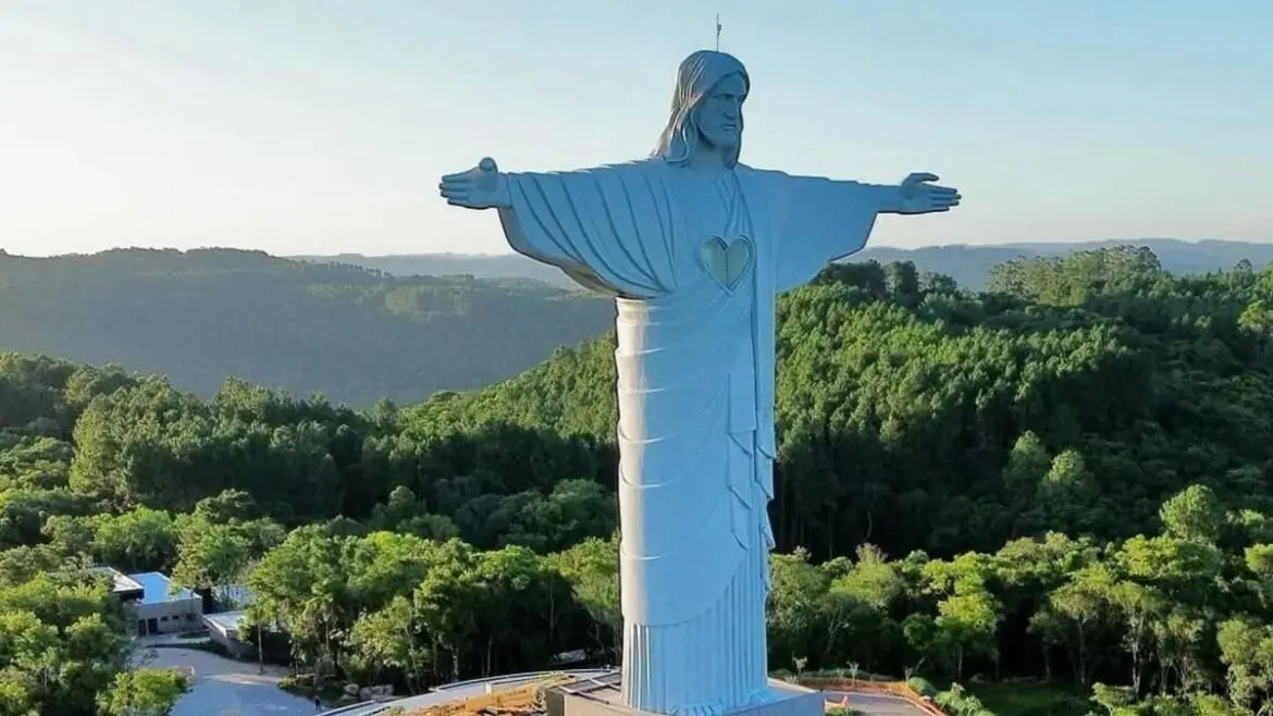 Rio Grande do Sul inaugura complexo turístico no Cristo Protetor, em Encantado