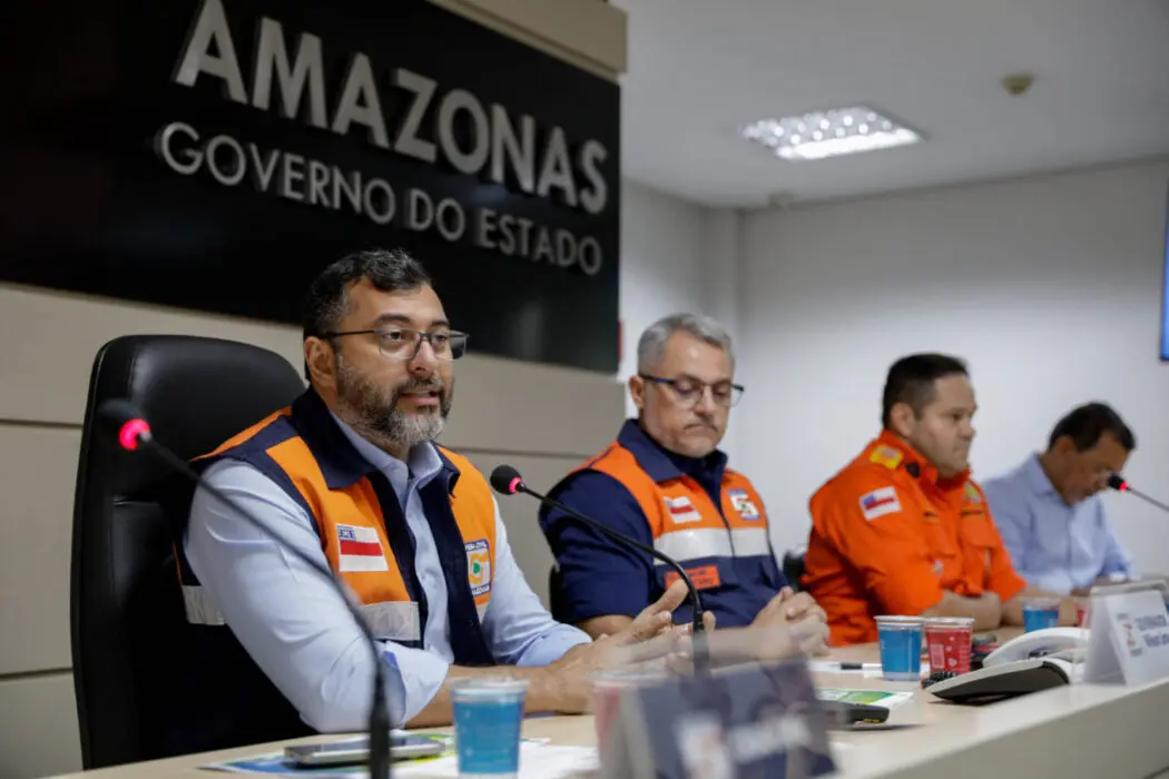 Governo do Amazonas divulga boletim sobre a cheia no estado, nesta terça-feira